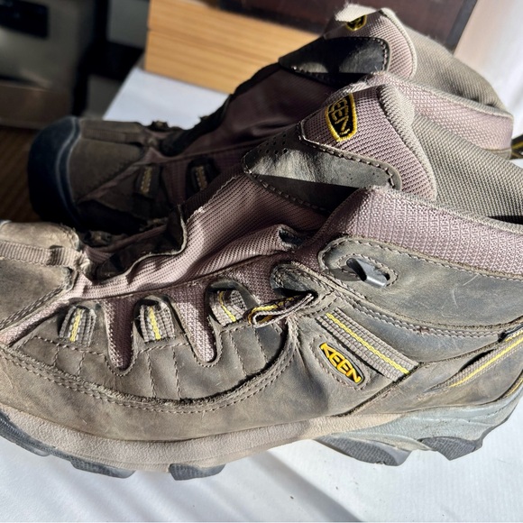 Keen  Targhee II Men’s Mid Waterproof Hiking Boots main image 4